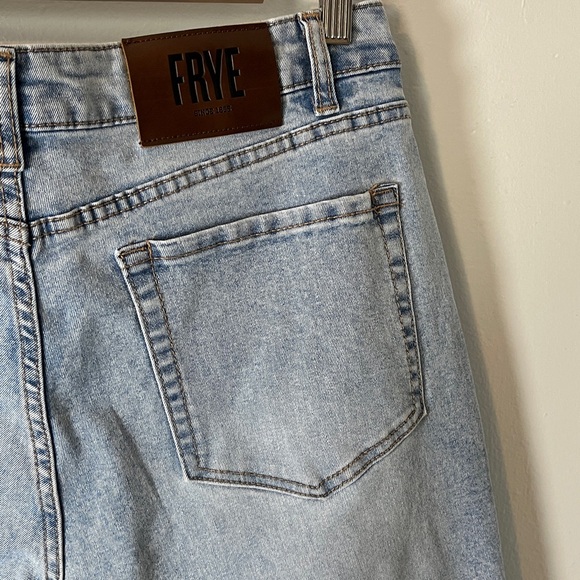 FRYE High Rise Light Denim Vintage Style Straight Leg Mom Jeans Sz 10 - Picture 12 of 16